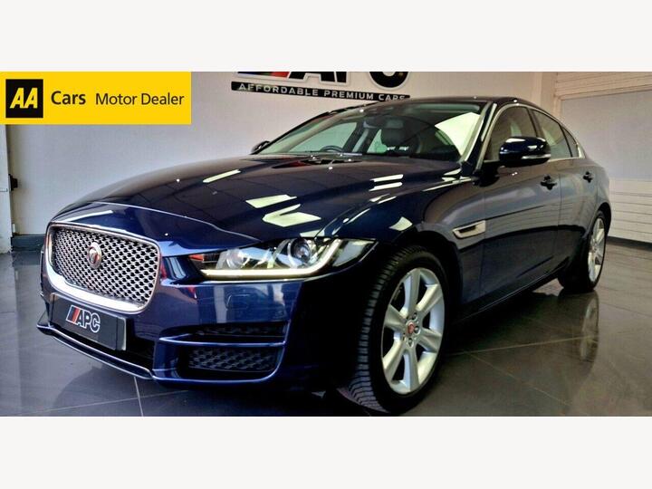 Jaguar XE 2.0d Portfolio Auto AWD Euro 6 (s/s) 4dr