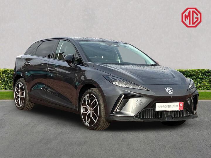 MG MG4 64kWh Trophy Long Range Auto 5dr