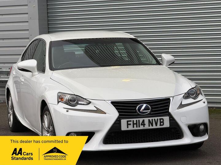 Lexus IS 2.5 300h Executive Edition E-CVT Euro 5 (s/s) 4dr