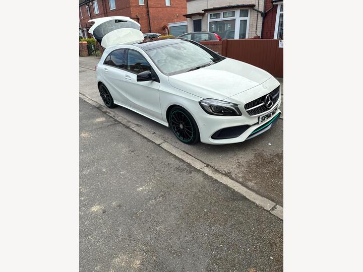 Mercedes-Benz A Class 2.1 A220d Motorsport Edition (Premium) 7G-DCT Euro 6 (s/s) 5dr Mercedes-Benz A Class 2.1 A220d Motorsport Edition (Premium) 7G-DCT Euro 6 (s/s) 5dr