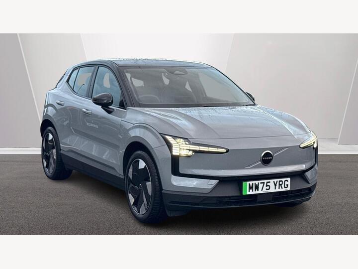Volvo EX30 Twin Performance 69kWh Plus Auto AWD 5dr