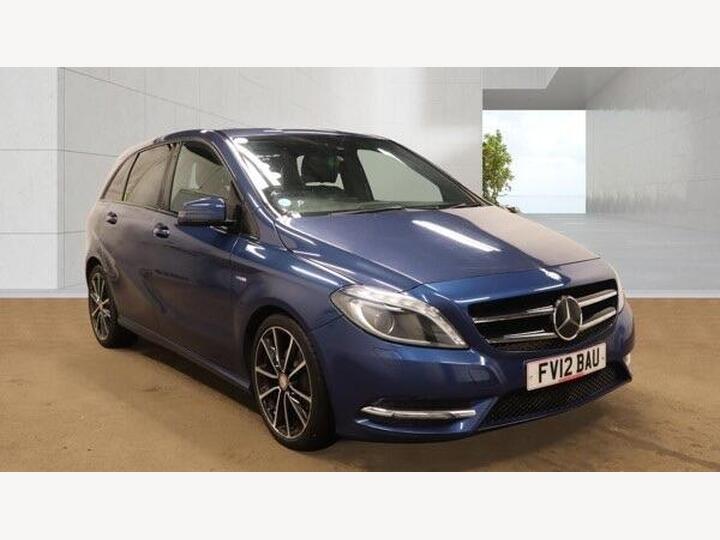 Mercedes-Benz B Class 1.8 B180 CDI BlueEfficiency Sport 7G-DCT Euro 5 (s/s) 5dr Mercedes-Benz B Class 1.8 B180 CDI BlueEfficiency Sport 7G-DCT Euro 5 (s/s) 5dr