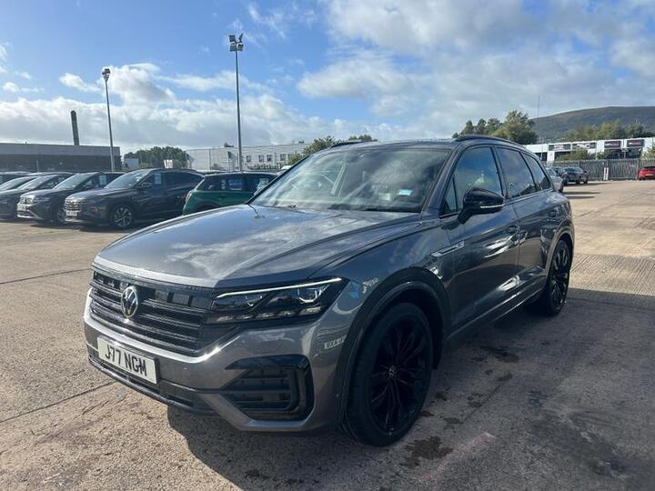 Volkswagen TOUAREG 3.0 TDI V6 Black Edition Tiptronic 4Motion Euro 6 (s/s) 5dr