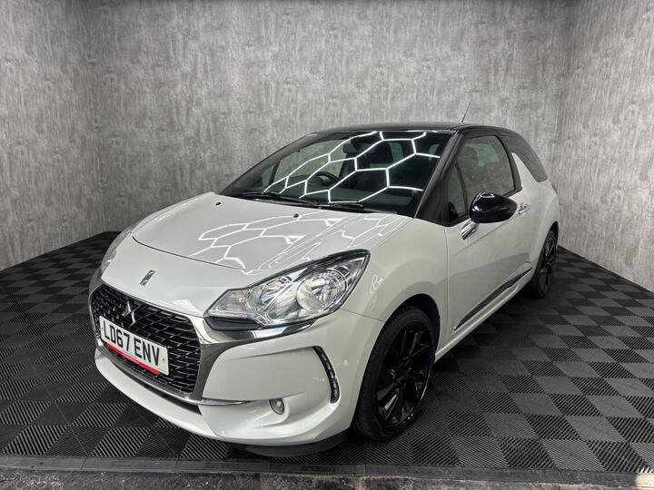 DS AUTOMOBILES DS 3 1.2 PureTech Connected Chic Euro 6 3dr