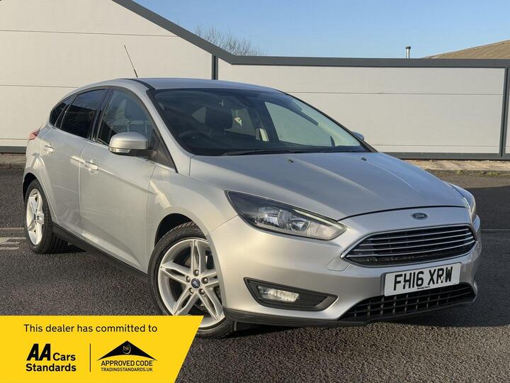 Ford Focus 1.0T EcoBoost Zetec Euro 6 (s/s) 5dr