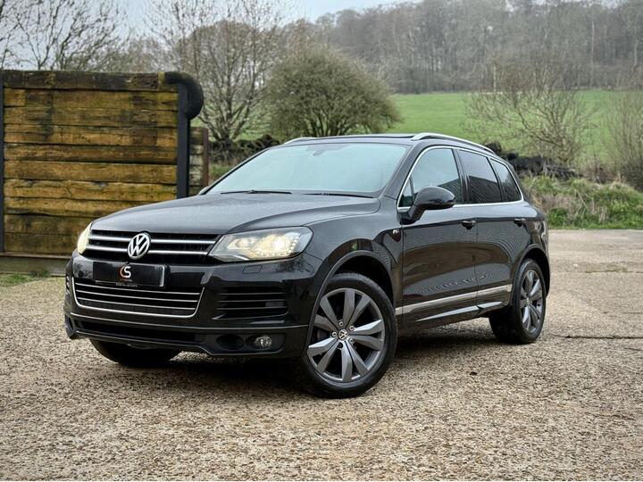 Volkswagen Touareg 3.0 TDI V6 BlueMotion Tech R-Line Tiptronic 4WD Euro 5 (s/s) 5dr