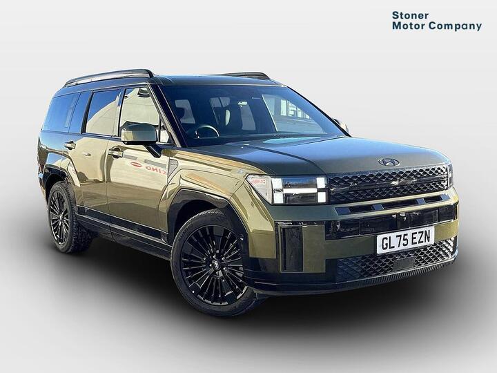 Hyundai Santa Fe 1.6 H T-GDi Calligraphy Auto 4WD Euro 6 (s/s) 5dr (7Seat) Hyundai Santa Fe 1.6 H T-GDi Calligraphy Auto 4WD Euro 6 (s/s) 5dr (7Seat)