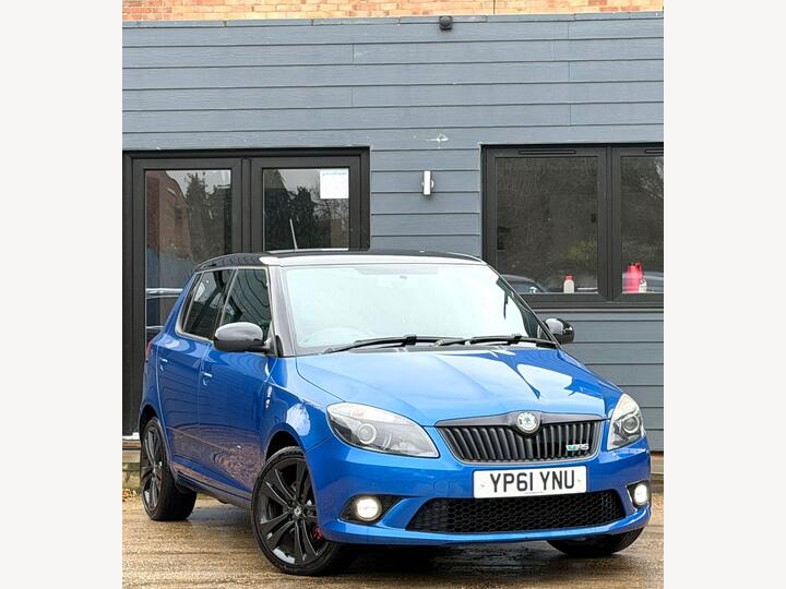 Skoda Fabia 1.4 TSI VRS S2000 DSG Euro 5 5dr