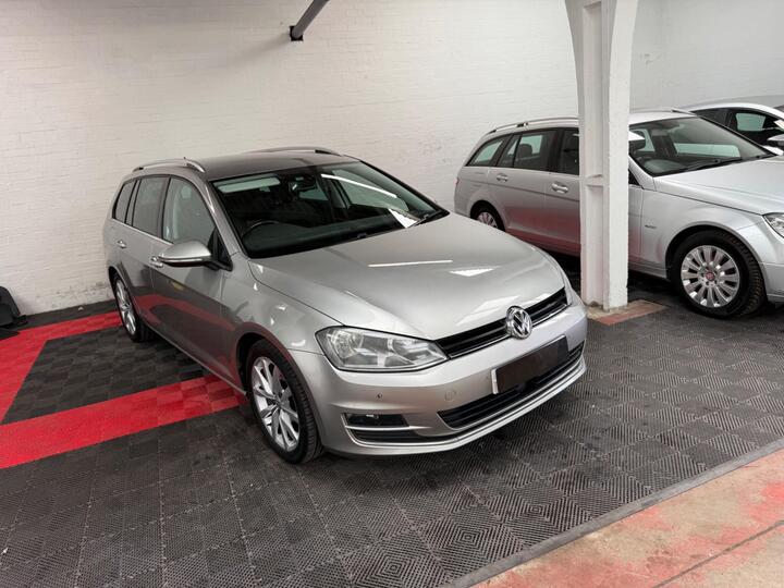 Volkswagen Golf 2.0 TDI BlueMotion Tech GT Euro 5 (s/s) 5dr