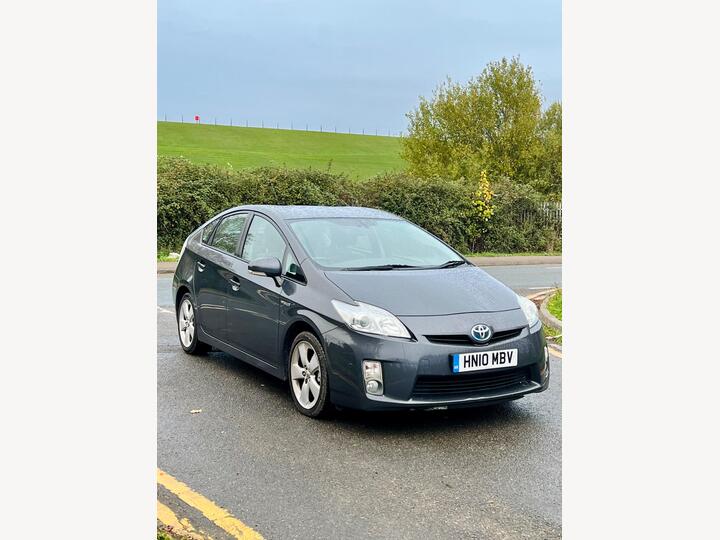 Toyota Prius 1.8 VVT-h T Spirit CVT Euro 5 (s/s) 5dr Toyota Prius 1.8 VVT-h T Spirit CVT Euro 5 (s/s) 5dr