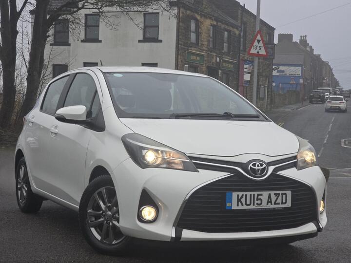 Toyota Yaris 1.0 VVT-i Icon Euro 6 5dr