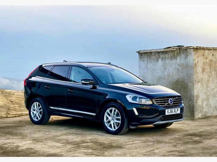 Volvo XC60 2.4 D5 SE Lux Nav Auto AWD Euro 6 (s/s) 5dr