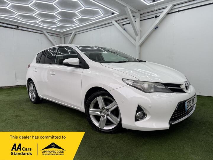 Toyota Auris 1.6 V-Matic Excel Euro 5 5dr