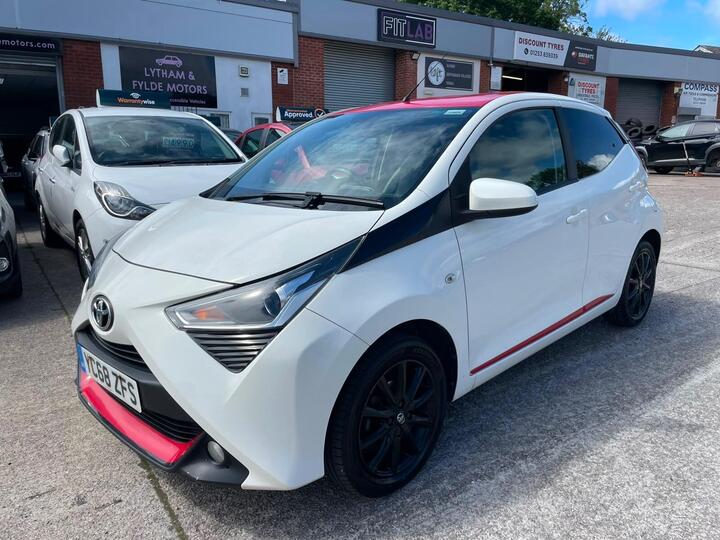 Toyota AYGO 1.0 VVT-i X-press Euro 6 5dr
