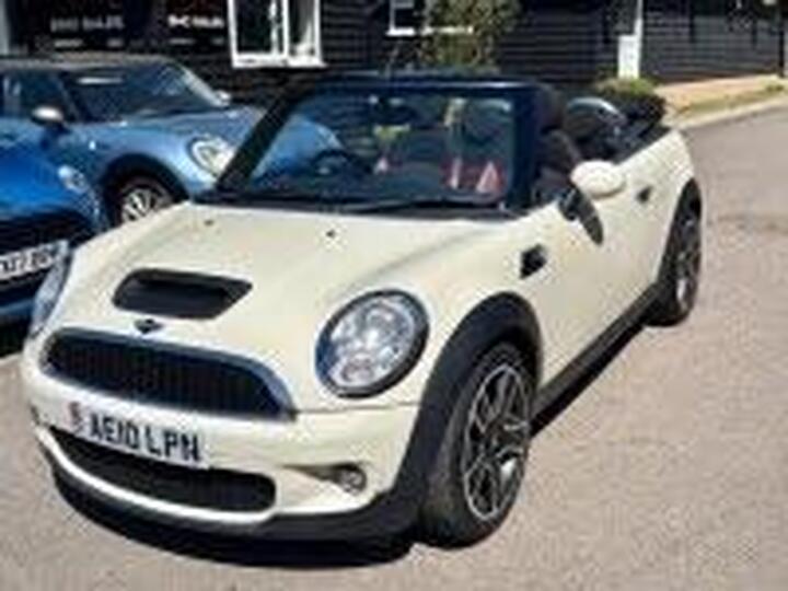 MINI Convertible 1.6 Cooper S Euro 5 (s/s) 2dr