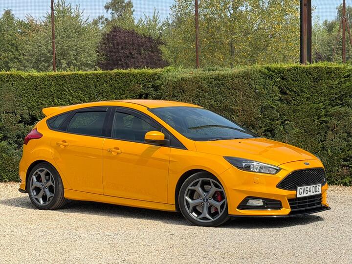 Ford Focus 2.0T EcoBoost ST-3 Euro 6 (s/s) 5dr