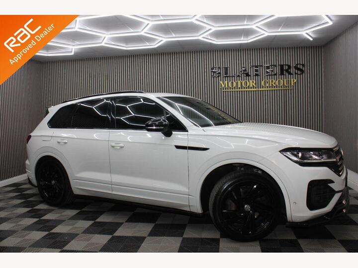 Volkswagen TOUAREG 3.0 TDI V6 R-Line Tech Tiptronic 4Motion Euro 6 (s/s) 5dr Volkswagen TOUAREG 3.0 TDI V6 R-Line Tech Tiptronic 4Motion Euro 6 (s/s) 5dr