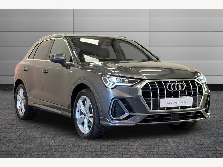 Audi Q3 1.5 TFSI CoD 35 S Line S Tronic Euro 6 (s/s) 5dr