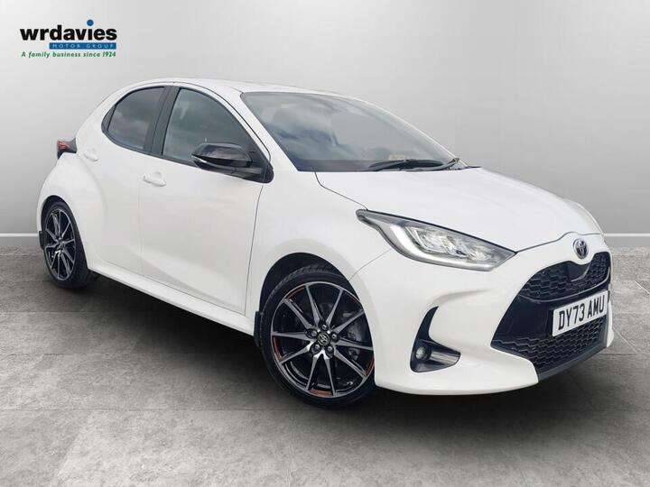 Toyota Yaris 1.5 VVT-h GR SPORT E-CVT Euro 6 (s/s) 5dr