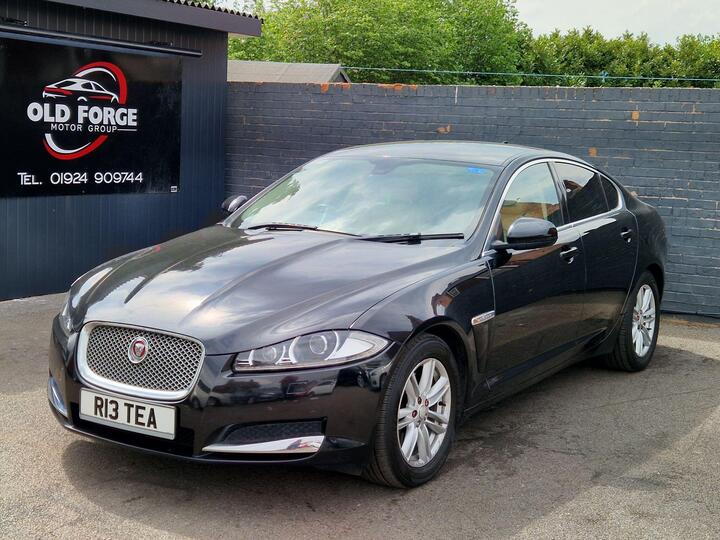 Jaguar XF 2.2d Luxury Auto Euro 5 (s/s) 4dr