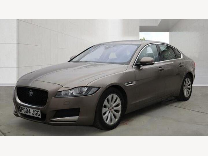 Jaguar XF 2.0d Portfolio Auto Euro 6 (s/s) 4dr