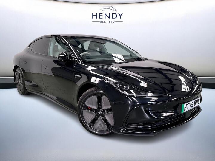 MG IM5 75kWh Standard Range Saloon Auto 5dr
