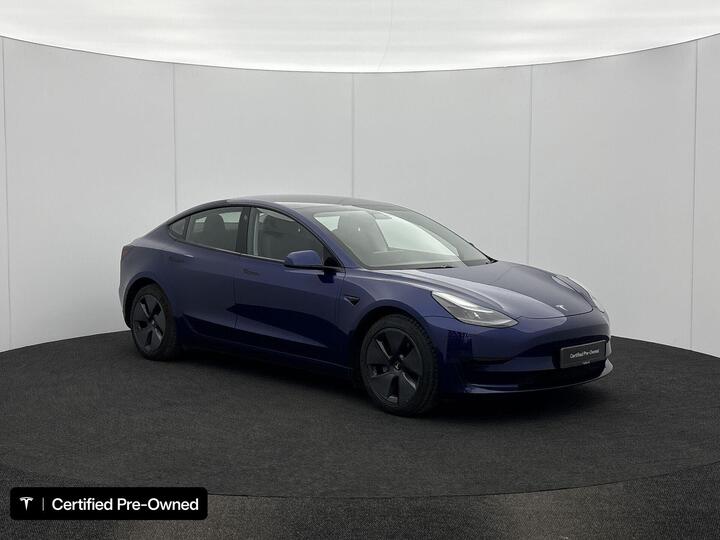 Tesla Model 3 Standard Range Plus Auto RWD 4dr