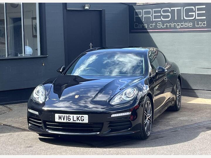Porsche Panamera 3.0 V6 E-Hybrid S TiptronicS Euro 6 (s/s) 5dr Porsche Panamera 3.0 V6 E-Hybrid S TiptronicS Euro 6 (s/s) 5dr