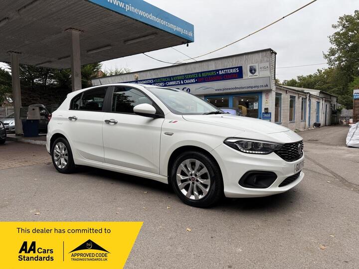 Fiat Tipo 1.4 MPI Easy Plus Euro 6 5dr