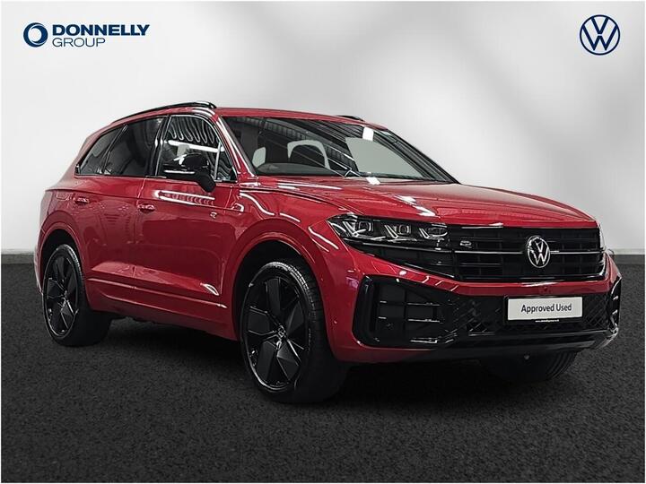 Volkswagen Touareg 3.0 TDI V6 Black Edition Tiptronic 4Motion Euro 6 (s/s) 5dr