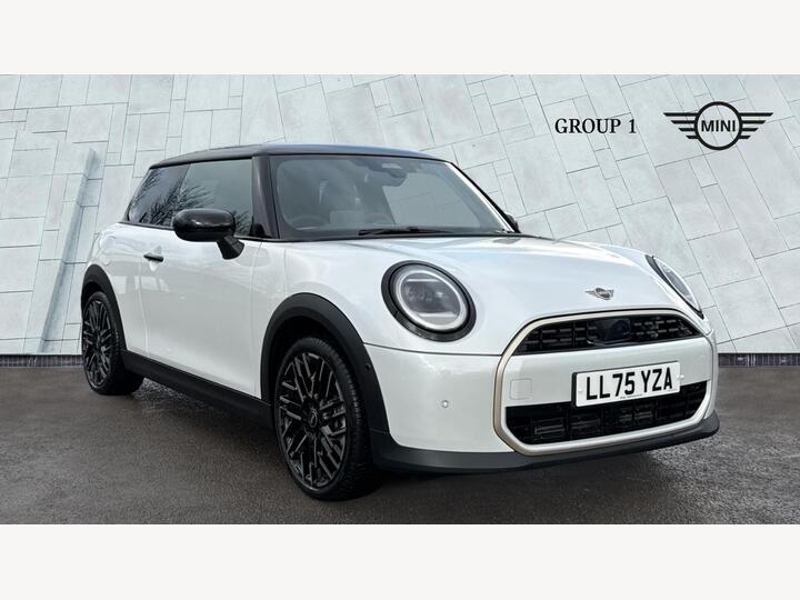 MINI Hatch 1.5C Exclusive Steptronic Euro 6 (s/s) 3dr