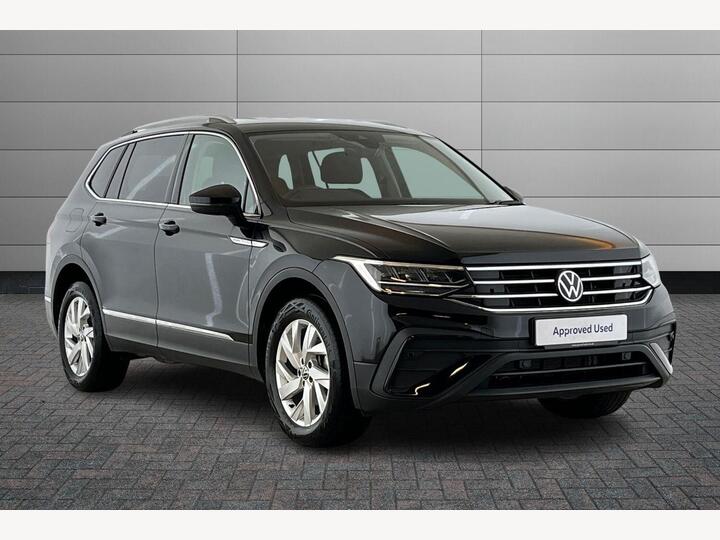 Volkswagen Tiguan Allspace 1.5 TSI Life Euro 6 (s/s) 5dr Volkswagen Tiguan Allspace 1.5 TSI Life Euro 6 (s/s) 5dr