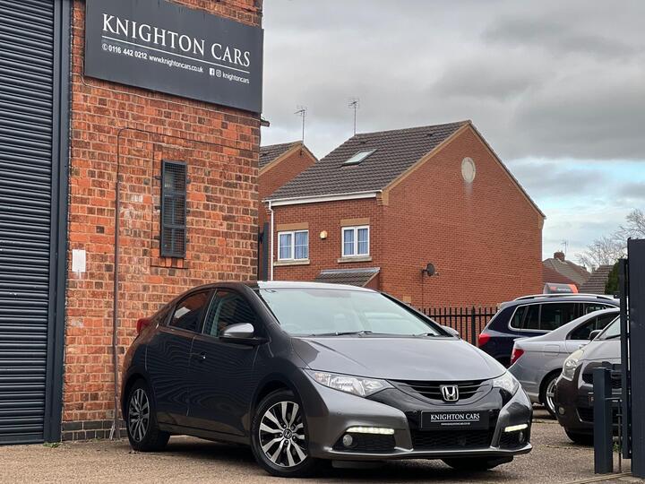 Honda Civic 1.6 I-DTEC SR Euro 5 (s/s) 5dr Honda Civic 1.6 I-DTEC SR Euro 5 (s/s) 5dr