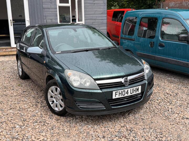 Vauxhall Astra 1.8i 16v Club 5dr