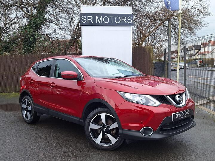 Nissan Qashqai 1.2 DIG-T N-Connecta 2WD Euro 6 (s/s) 5dr Nissan Qashqai 1.2 DIG-T N-Connecta 2WD Euro 6 (s/s) 5dr
