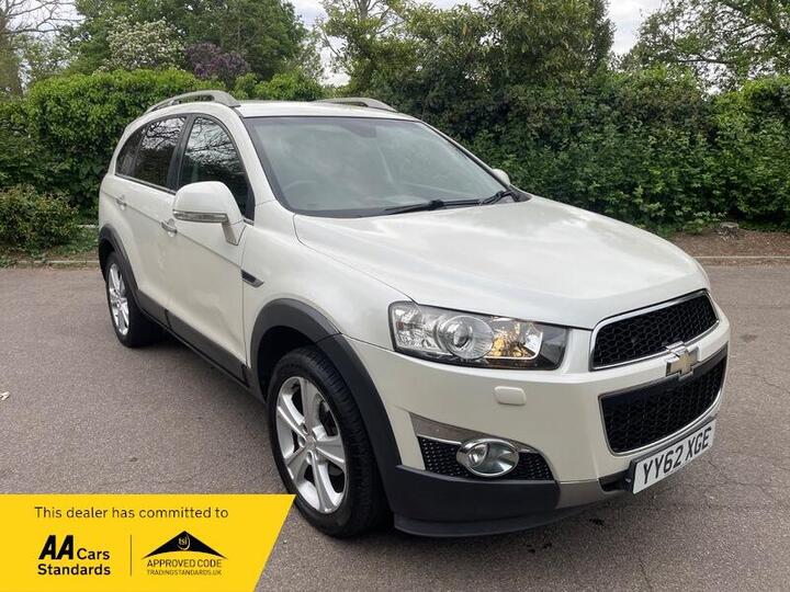 Chevrolet Captiva 2.2 VCDi LTZ Auto 4WD Euro 5 5dr (7 Seats) Chevrolet Captiva 2.2 VCDi LTZ Auto 4WD Euro 5 5dr (7 Seats)