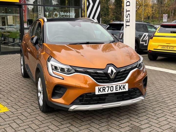 Renault Captur 1.3 TCe Iconic EDC Euro 6 (s/s) 5dr Renault Captur 1.3 TCe Iconic EDC Euro 6 (s/s) 5dr