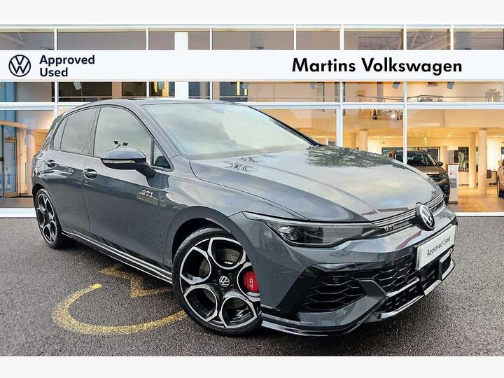 Volkswagen Golf 2.0 TSI GTI Clubsport DSG Euro 6 (s/s) 5dr Volkswagen Golf 2.0 TSI GTI Clubsport DSG Euro 6 (s/s) 5dr
