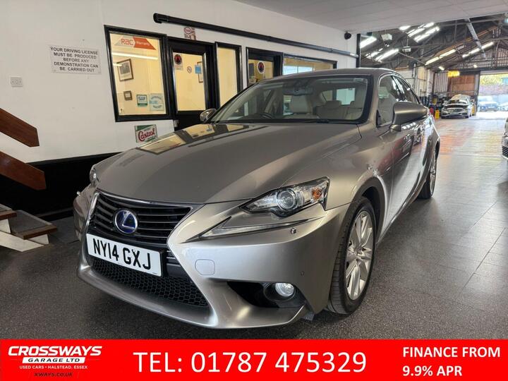 Lexus IS 2.5 300h Executive Edition E-CVT Euro 5 (s/s) 4dr