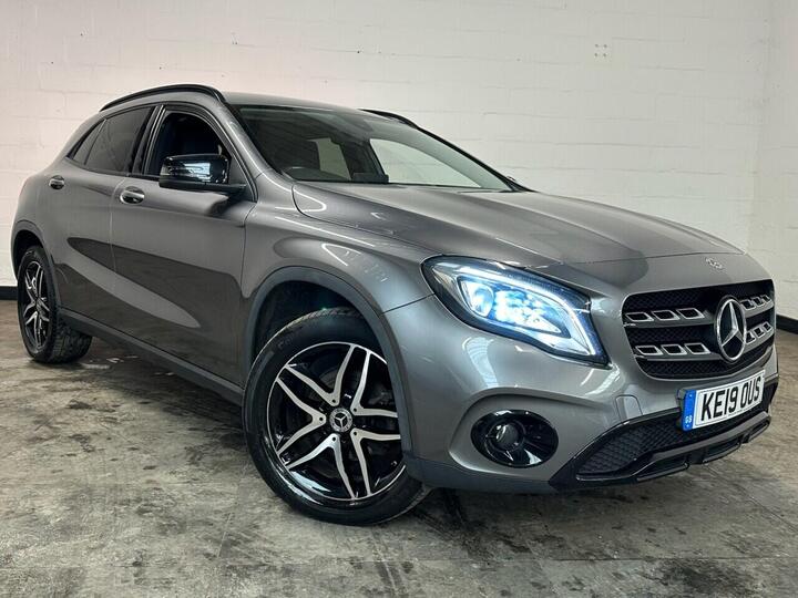 Mercedes-Benz GLA 1.6 GLA180 Urban Edition 7G-DCT Euro 6 (s/s) 5dr