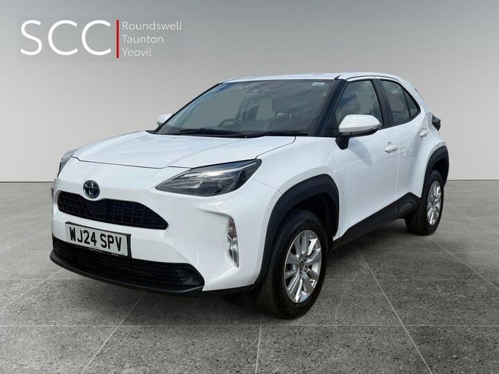 Toyota Yaris Cross 1.5 VVT-h Icon E-CVT Euro 6 (s/s) 5dr Toyota Yaris Cross 1.5 VVT-h Icon E-CVT Euro 6 (s/s) 5dr