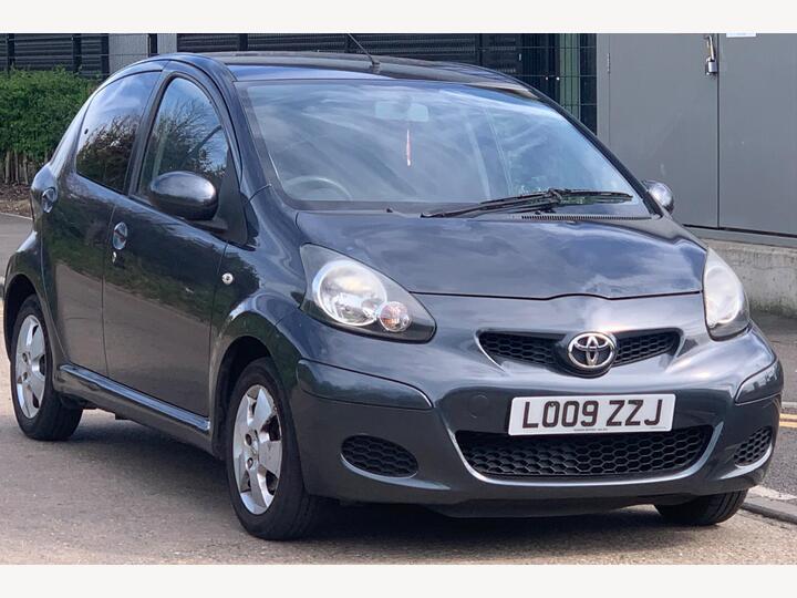Toyota AYGO 1.0 VVT-i + Euro 4 5dr
