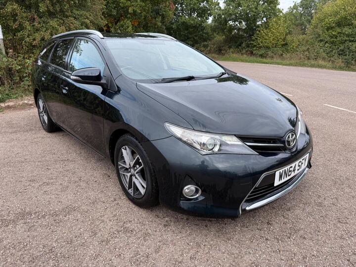 Toyota Auris 1.4 D-4D Icon+ Touring Sports Euro 5 (s/s) 5dr