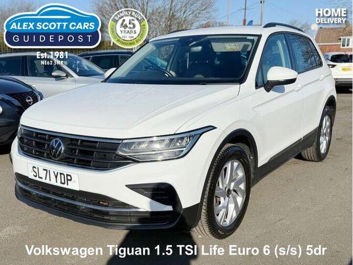 Volkswagen Tiguan 1.5 TSI Life Euro 6 (s/s) 5dr Volkswagen Tiguan 1.5 TSI Life Euro 6 (s/s) 5dr