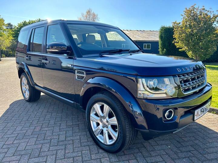 Land Rover DISCOVERY 4 3.0 SD V6 SE Tech Auto 4WD Euro 5 (s/s) 5dr Land Rover DISCOVERY 4 3.0 SD V6 SE Tech Auto 4WD Euro 5 (s/s) 5dr
