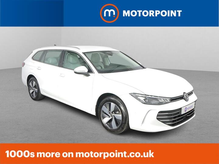 Volkswagen Passat 1.5 TSI EHybrid 19.7kWh Life DSG Euro 6 (s/s) 5dr Volkswagen Passat 1.5 TSI EHybrid 19.7kWh Life DSG Euro 6 (s/s) 5dr