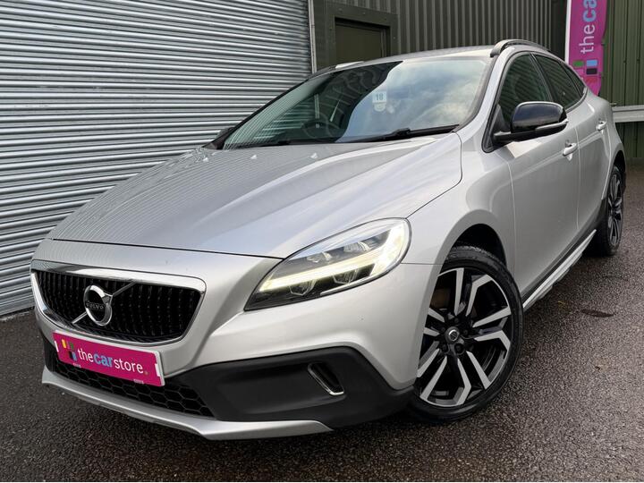 Volvo V40 Cross Country 2.0 D3 Euro 6 (s/s) 5dr