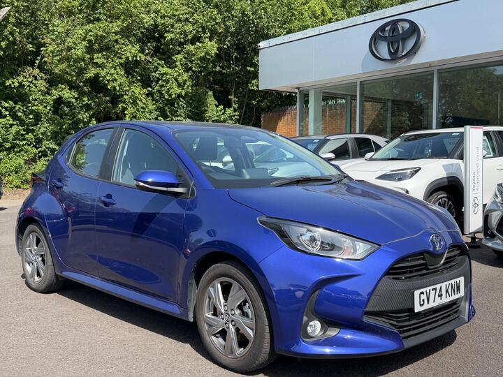 Toyota Yaris 1.5 VVT-h Icon E-CVT Euro 6 (s/s) 5dr