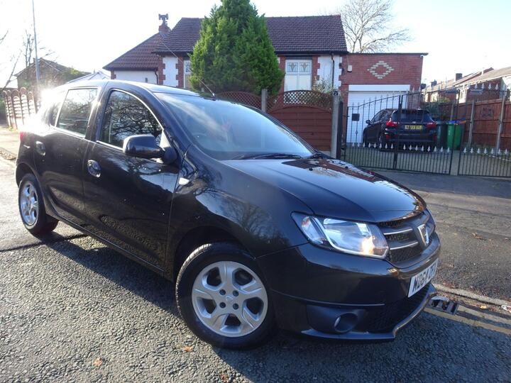 Dacia Sandero 1.5 DCi Laureate Euro 5 5dr
