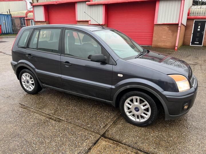 Ford Fusion 1.6 Zetec Climate 5dr